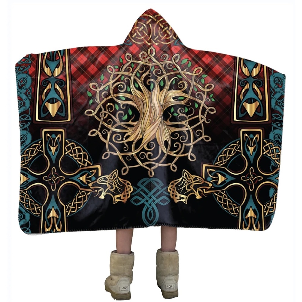 Mt.Logan Yggdrasil Hand Crafted Super Soft Sherpa Micro Fiber Hooded Blanket